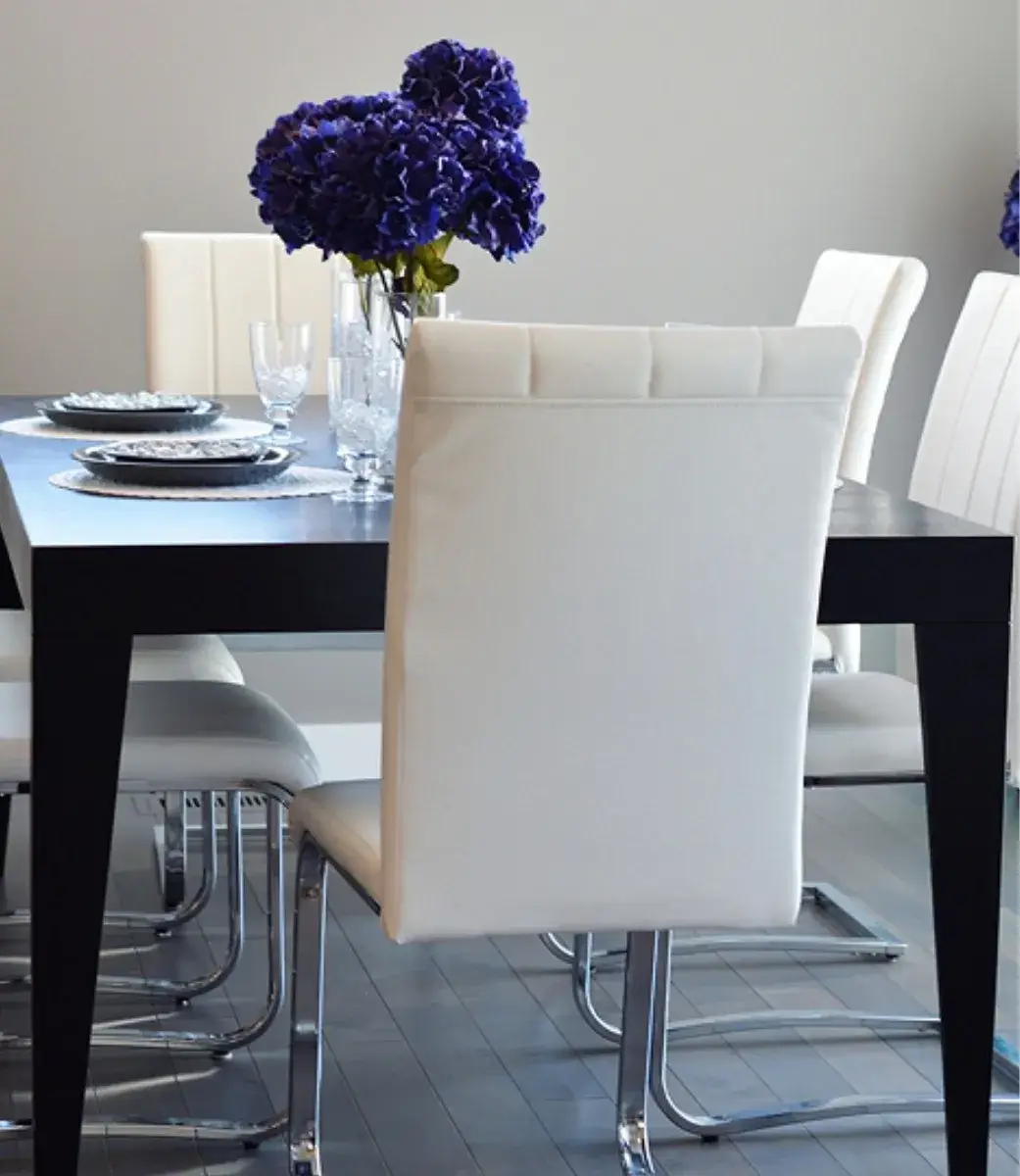 Clean and organized dining room prepared with residential home cleaning by Magical Day Cleaning